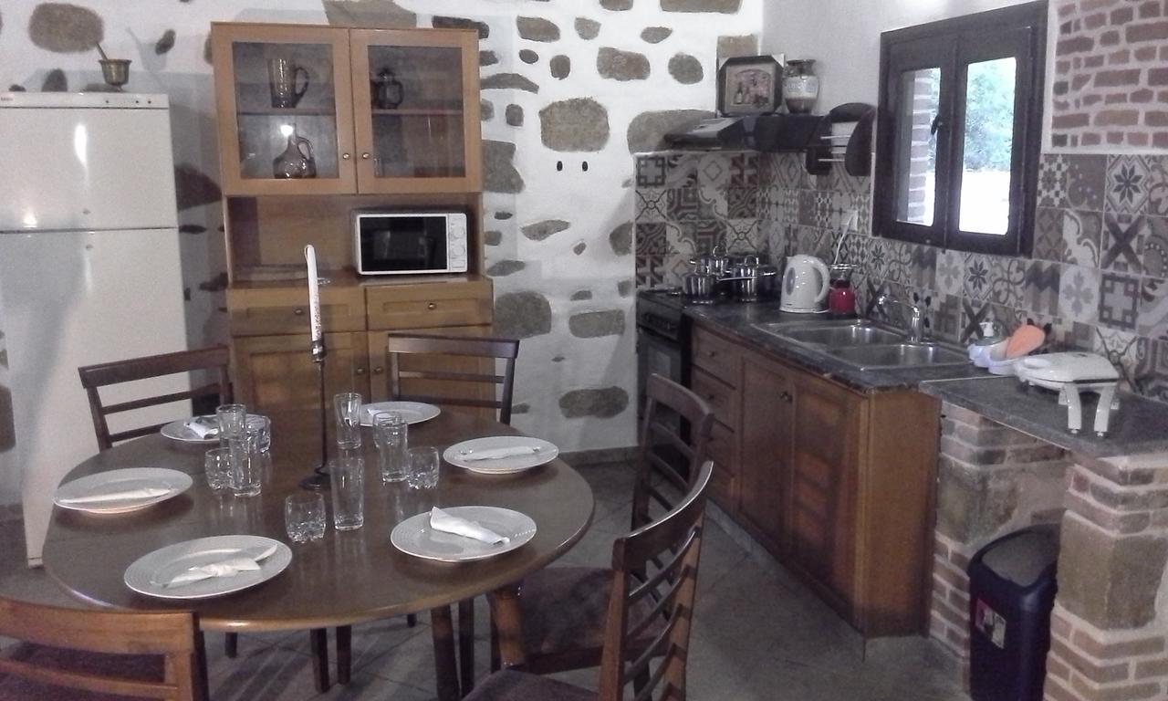 Traditional House Koukounara Kissamos Bagian luar foto