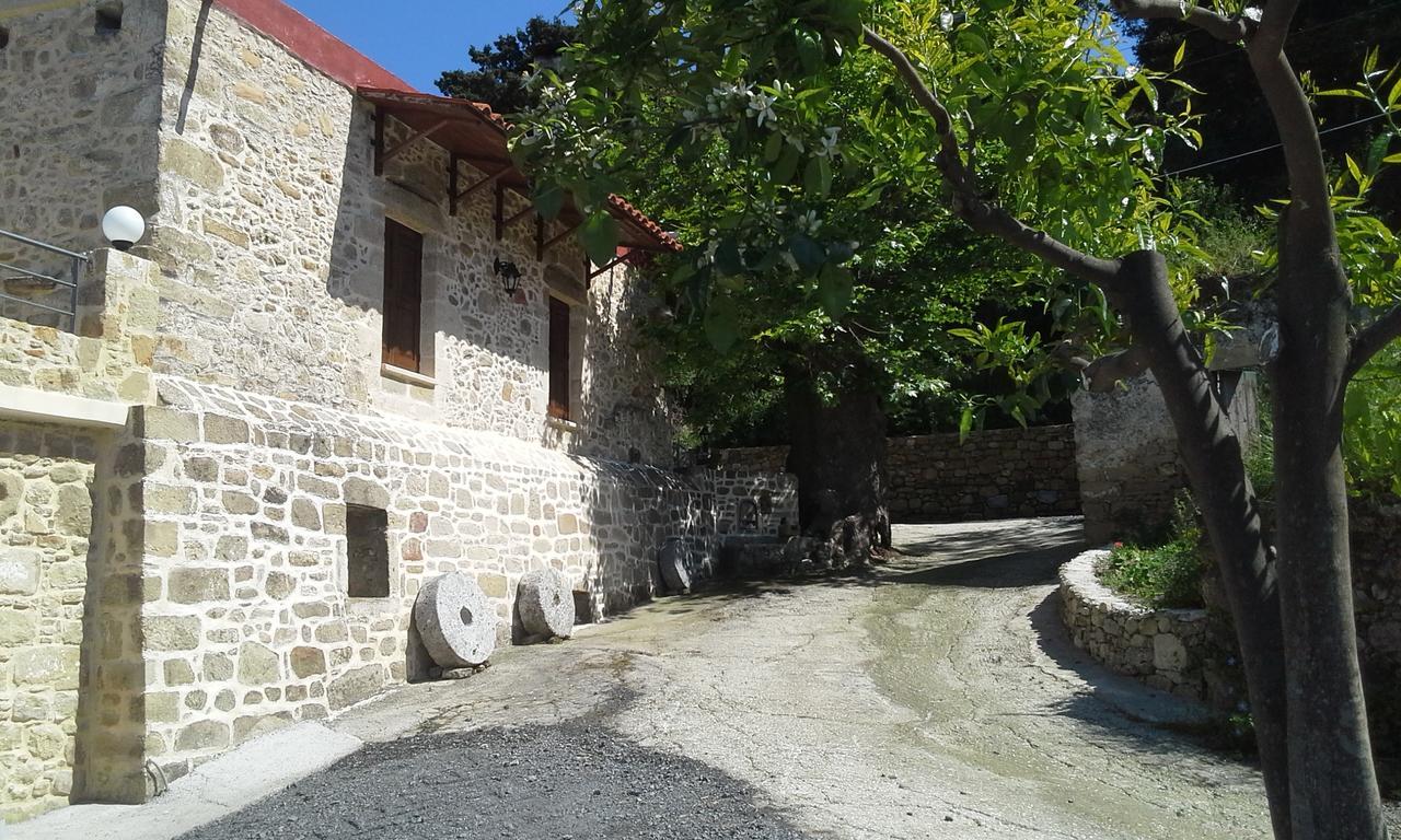 Traditional House Koukounara Kissamos Bagian luar foto